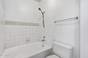 7050 E Sunrise Dr, Tucson, AZ 85750 - Photo 25