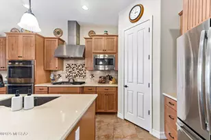 12265 N Durham Wash Dr, Marana, AZ 85658 - Photo 9