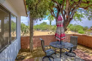 295 W Placita de Los Anillos, Green Valley, AZ 85614 - Photo 5