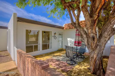 295 W Placita De Los Anillos, Green Valley, AZ 85614 - Photo 3