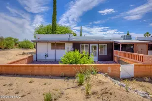 295 W Placita de Los Anillos, Green Valley, AZ 85614 - Photo 7