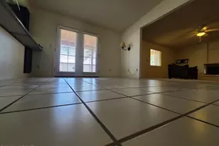 9270 E 8th St, Tucson, AZ 85710 - Photo 7