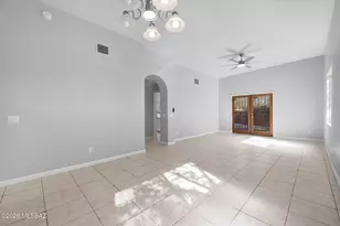 6683 N Calle Sin Nombre, Tucson, AZ 85718 - Photo 15