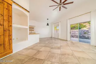 10630 E Northern Crest Dr, Tucson, AZ 85748 - Photo 9