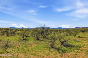 15700 W Crooked Sky Way, Arivaca, AZ 85601 - Photo 3
