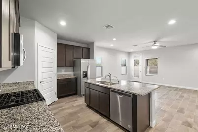 10094 N Cardon Grande Trail, Marana, AZ 85653 - Photo 7
