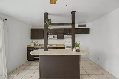 4028 S Evergreen Avenue, Tucson, AZ 85730 - Photo 9