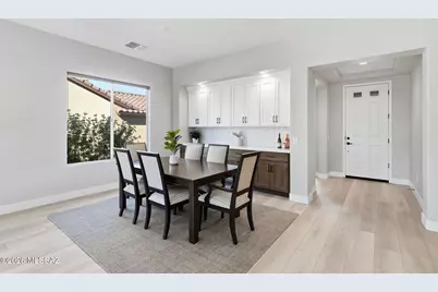 62067 E Quartzite Road, Oracle, AZ 85623 - Photo 11