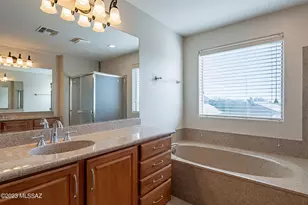 1237 W Vinovo Pass, Oro Valley, AZ 85755 - Photo 43