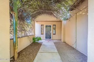 1237 W Vinovo Pass, Oro Valley, AZ 85755 - Photo 3