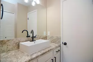 6342 N Barcelona Ln, Tucson, AZ 85704 - Photo 21