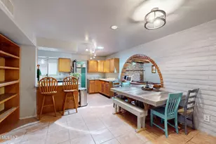 2209 W Window Rock Dr, Tucson, AZ 85745 - Photo 7