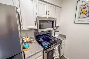 2601 W Broadway Blvd, Tucson, AZ 85745 - Photo 7