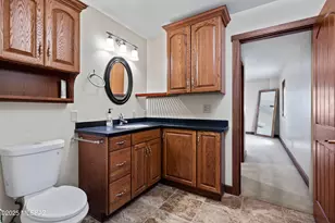 33351 S Highjinks Rd, Oracle, AZ 85623 - Photo 15