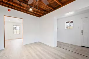 328 W 38th St, Tucson, AZ 85713 - Photo 13