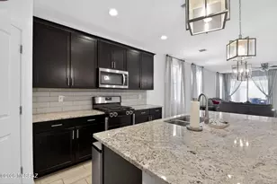 10664 W Filbert St, Marana, AZ 85653 - Photo 7