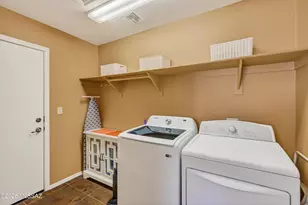 837 W Bosch Dr, Green Valley, AZ 85614 - Photo 15