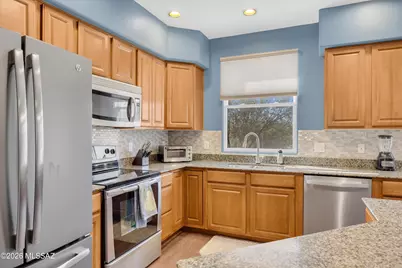2431 E Autumn Flower Drive, Tucson, AZ 85718 - Photo 3