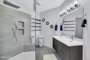 2431 E Autumn Flower Dr, Tucson, AZ 85718 - Photo 9