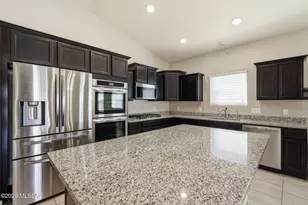 620 S BH Carrol Pl, Corona de Tucson, AZ 85641 - Photo 7
