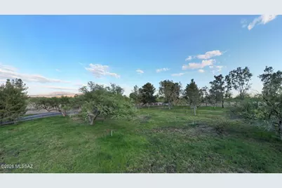 8741 E Woodland Road, Tucson, AZ 85749 - Photo 9