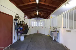 8741 E Woodland Rd, Tucson, AZ 85749 - Photo 37