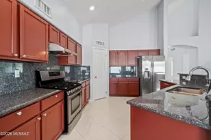 9422 N Weather Hill Dr, Tucson, AZ 85743 - Photo 17