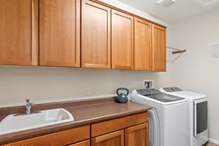 1877 N Bayshore Dr, Green Valley, AZ 85614 - Photo 21