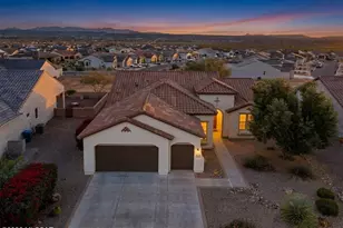 1877 N Bayshore Dr, Green Valley, AZ 85614 - Photo 1