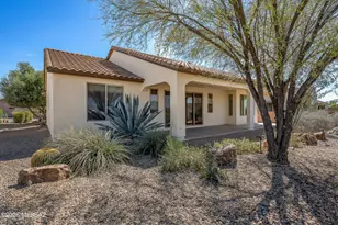 1877 N Bayshore Dr, Green Valley, AZ 85614 - Photo 41