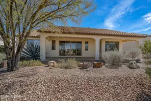 1877 N Bayshore Dr, Green Valley, AZ 85614 - Photo 43