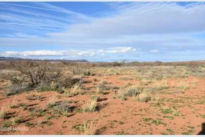 E Howling Wolf Road, Willcox, AZ 85643 - Photo 19
