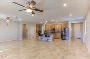 8804 E Stone Meadow Cir, Tucson, AZ 85730 - Photo 13