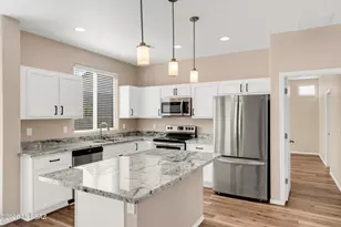 6390 E Koufax Ln, Tucson, AZ 85756 - Photo 11