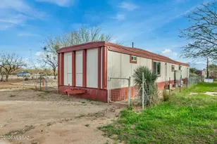17111 S Country Club Rd, Sahuarita, AZ 85629 - Photo 29
