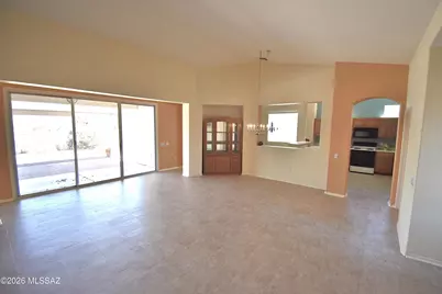 9532 N Twinkling Shadows Way, Tucson, AZ 85743 - Photo 17