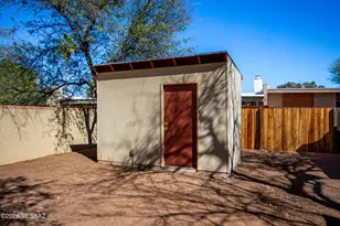 1814 N Santa Rosa Ave, Tucson, AZ 85712 - Photo 25