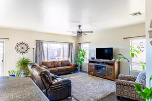 1003 S Throne Room St, Benson, AZ 85602 - Photo 3