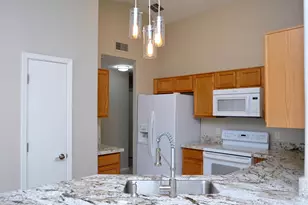 13382 N Vistoso Bluff Pl, Oro Valley, AZ 85755 - Photo 11