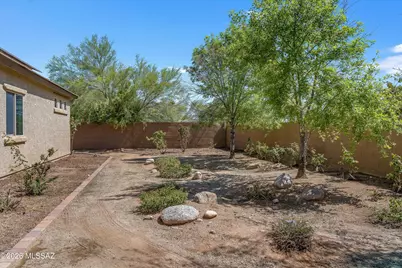 8129 N Circulo El Palmito, Tucson, AZ 85704 - Photo 39