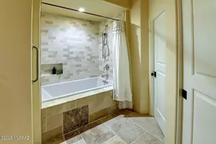 6486 N Lazulite Pl, Tucson, AZ 85750 - Photo 25