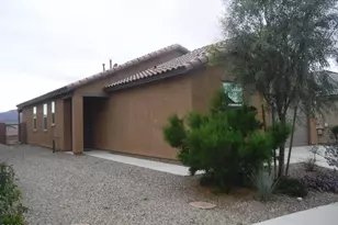 5567 W Monterey Dr, Oro Valley, AZ 85742 - Photo 1