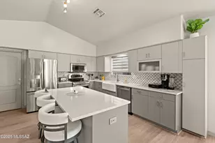 4523 N Little Rock Dr, Tucson, AZ 85750 - Photo 3