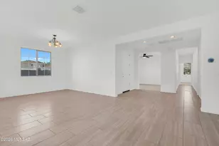 9708 E Crystal Point Trl, Tucson, AZ 85747 - Photo 13