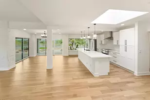 8172 E Galinda Dr, Tucson, AZ 85750 - Photo 5