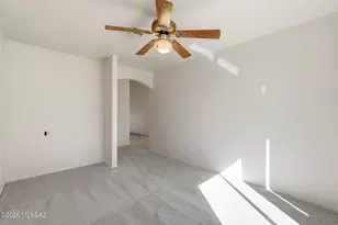 925 N Abrego Dr, Green Valley, AZ 85614 - Photo 25