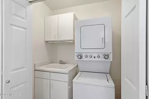 925 N Abrego Dr, Green Valley, AZ 85614 - Photo 27