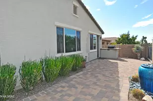 12111 N Golden Mirror Dr, Marana, AZ 85658 - Photo 5