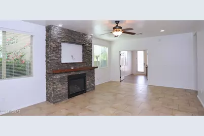 12111 N Golden Mirror Drive, Marana, AZ 85658 - Photo 13