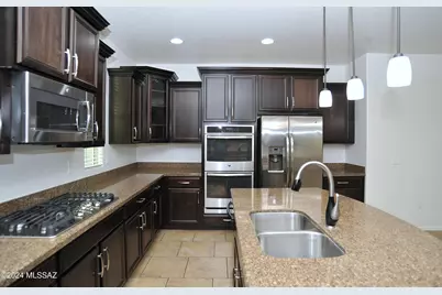 12111 N Golden Mirror Drive, Marana, AZ 85658 - Photo 23